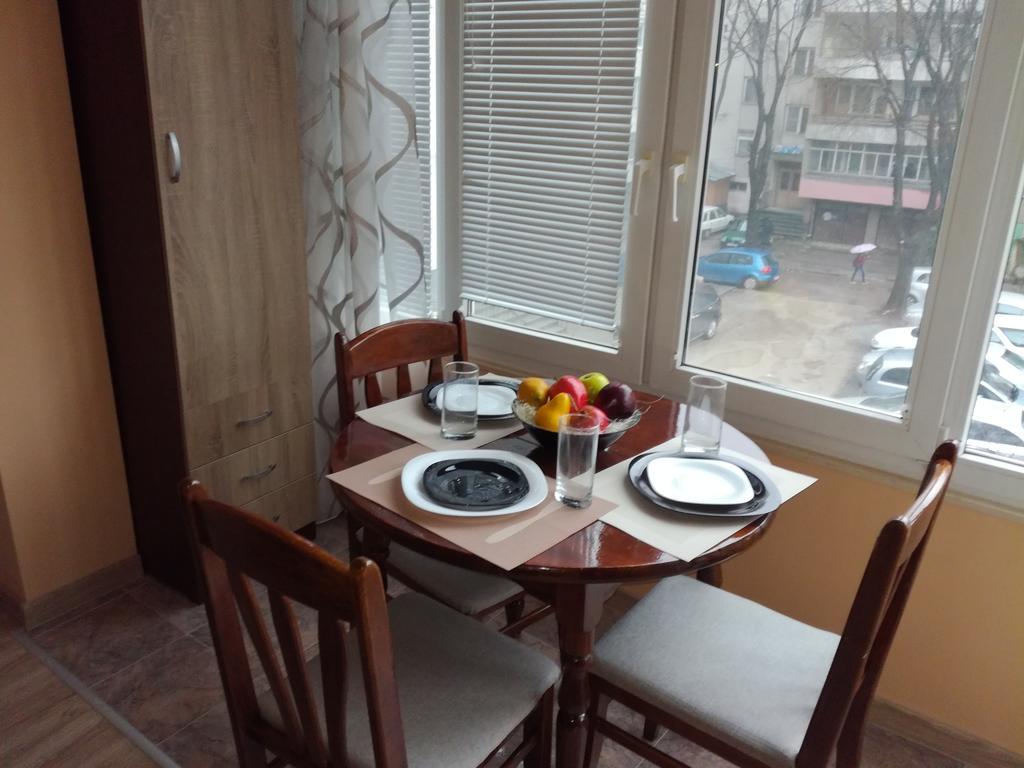 Apartment Central Varna Esterno foto